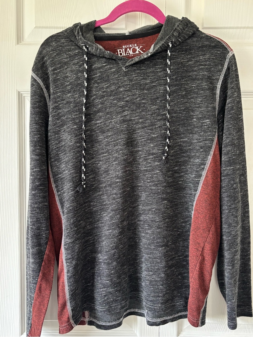 Buckle Black Men’s Athletic Fit Hooded Pullover Gray Burgundy Large Hoodie